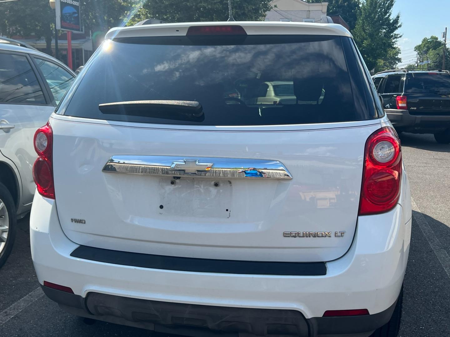 2013 SILVER /gray Chevrolet Equinox (2GNFLNEK7D6) , located at 1018 Brunswick Ave, Trenton, NJ, 08638, (609) 989-0900, 40.240086, -74.748085 - Photo#10